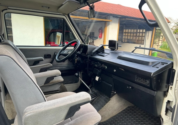 Volkswagen Caravelle cena 89900 przebieg: 380000, rok produkcji 1996 z Wrocław małe 301